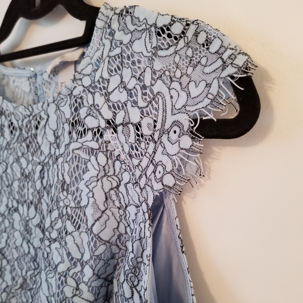 H&M blue lace top